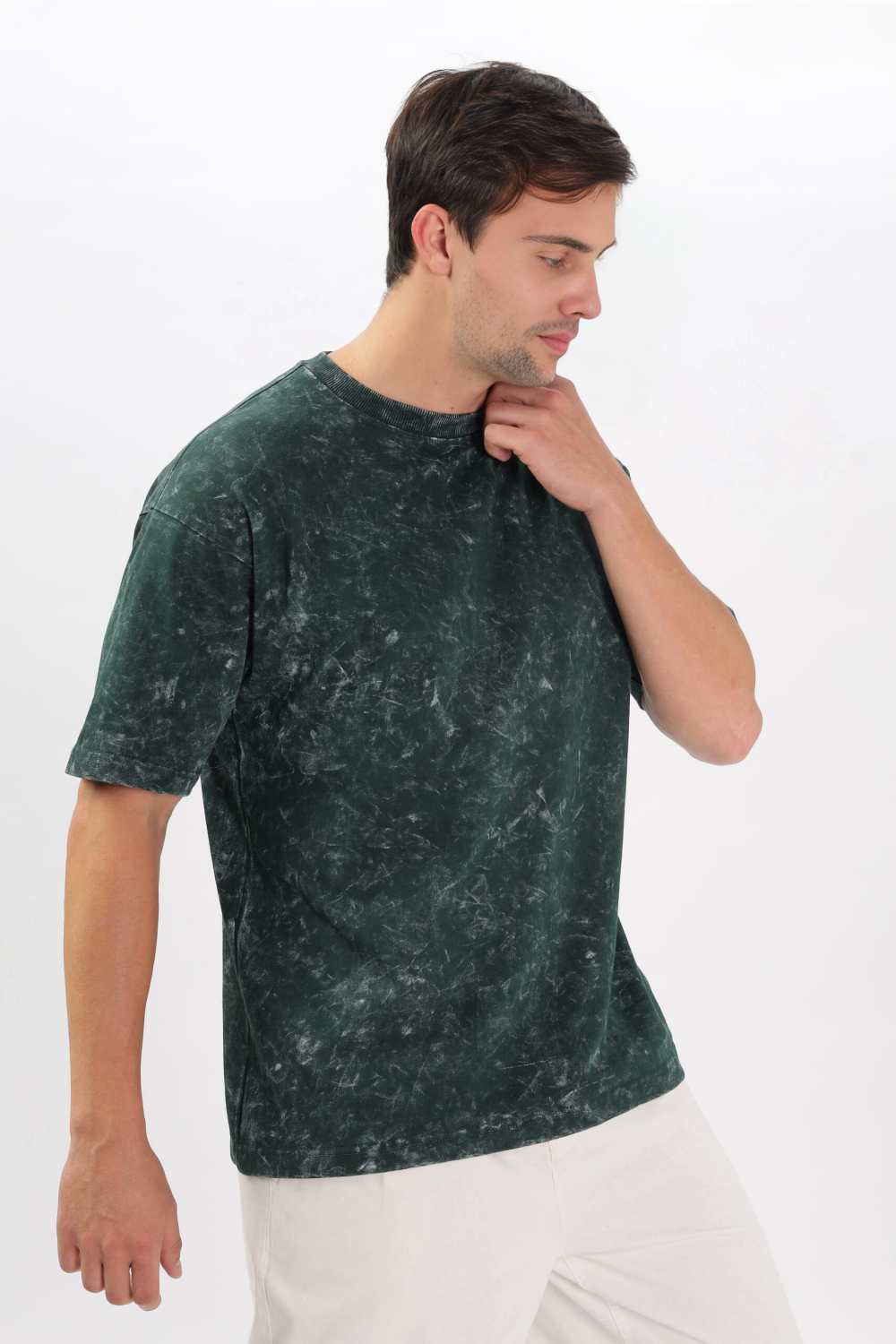 MEN’S GREEN ACID-WASH OVERSIZED TEE