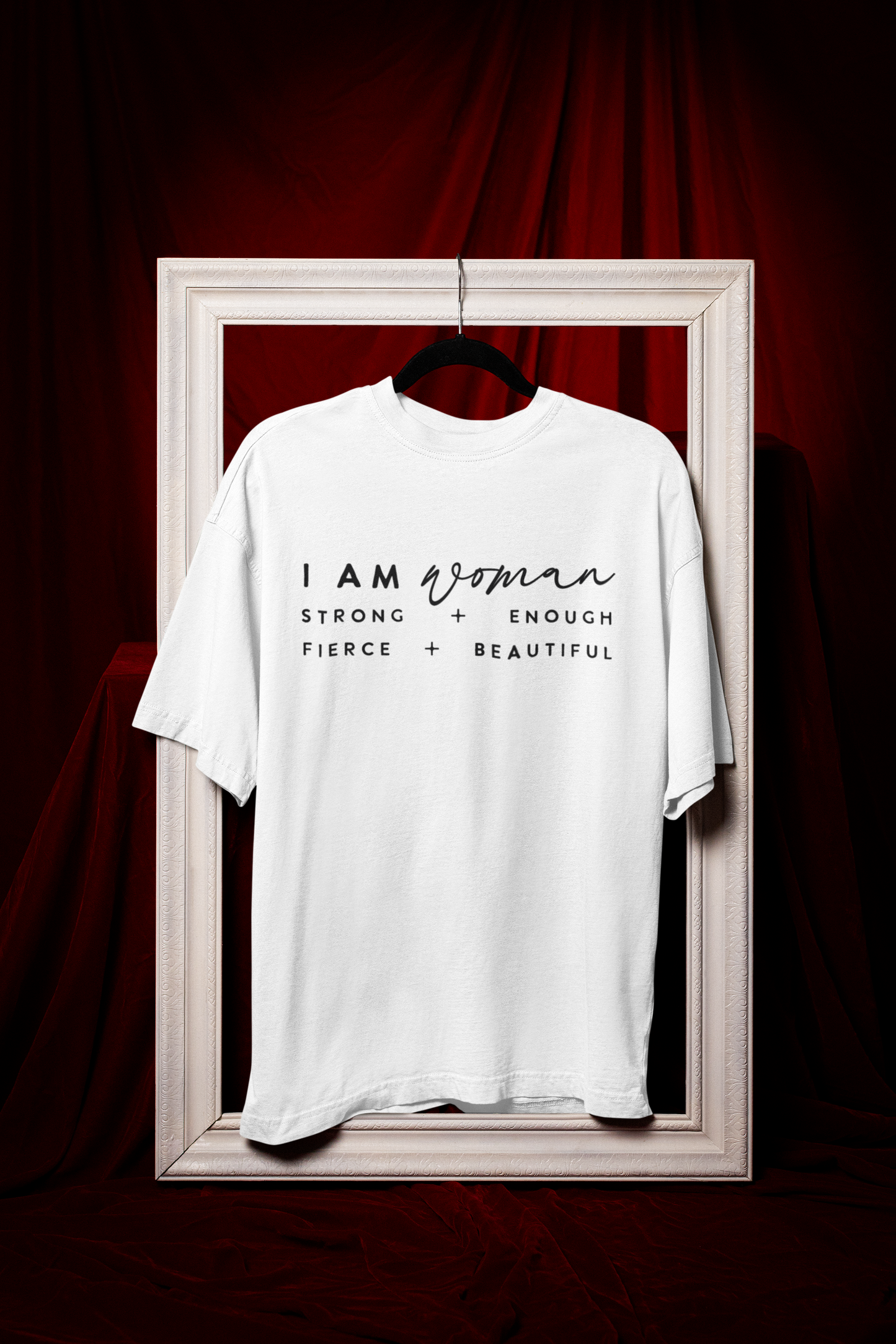 I AM WOMAN - CLASSIC OVERSIZED TEE